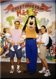 goofy.jpg (17137 bytes)